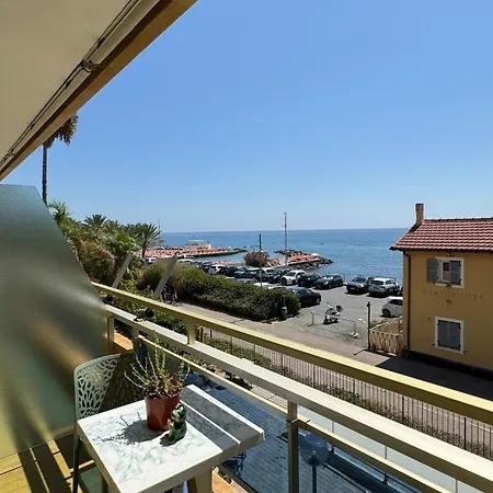 Carlo's G106 Garden Lido